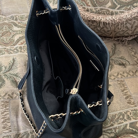 New - Picture 3 of 5